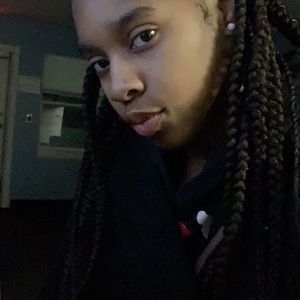 Meet your Posher, Roni